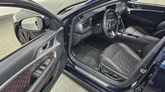 2023 Genesis G70 Gasoline 2.0T 2WD, синий — фото 10