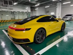 2021 Porsche 911 Carrera S, жёлтый — фото 7