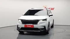 2023 Kia Canival 7-Seater Signature, белый — фото 3