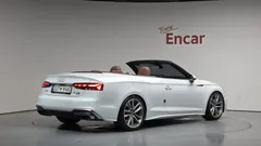 2021 Audi A5 45 TFSI Quattro Cabriolet, белый — фото 2