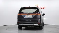 2023 Kia Carnival Diesel 7-Seater Outdoor — фото 4