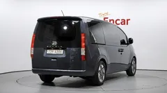 2022 Hyundai Staria Tourer 11-Seater, серый — фото 2