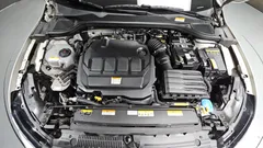 2022 Volkswagen Golf 2.0 TDI Premium, белый — фото 6