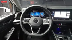 2022 Volkswagen Golf 2.0 TDI Premium, белый — фото 13