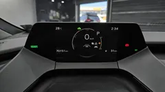 2024 Toyota Prius 2.0 XLE, серебристый — фото 8