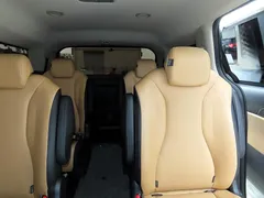 2023 Kia Carnival Diesel 9-Seater Noblesse — фото 14