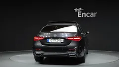 2022 Mercedes-Benz C-Class C300 AMG Line, серый — фото 4