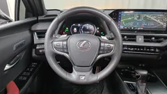 2024 Lexus UX 2.0 F-Sport 2WD, белый — фото 14