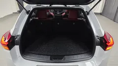 2024 Lexus UX 2.0 F-Sport 2WD, белый — фото 17