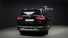 2022 BMW X5 xDrive 45e xLine — фото 4