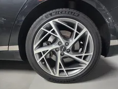 2022 Genesis G90 Gasoline 3.5 Turbo AWD — фото 5