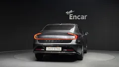 2022 Hyundai Sonata 2.0, серый — фото 4