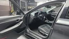 2022 Hyundai Sonata 2.0, серый — фото 10