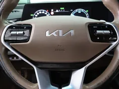 2023 Kia K8 Noblesse, серо-серебристый — фото 16