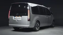 2022 Hyundai Staria 4WD Lounge 9-Seater — фото 2