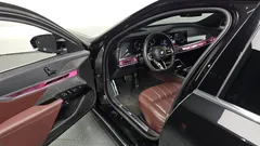 2023 BMW 7-Series 740i sDrive M Sport, чёрный — фото 11