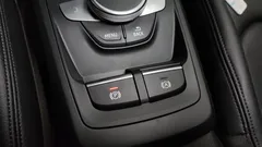 2023 Audi Q2 35 TDI Premium, белый — фото 13