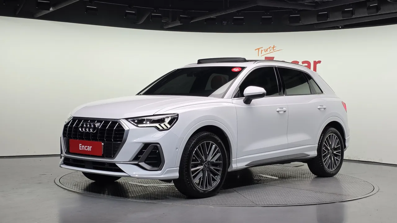 2023 Audi Q3 35 TDI Premium