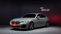 2022 BMW 5-Series 520i M Sport — фото 1