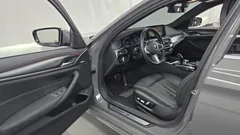 2022 BMW 5-Series 520i M Sport — фото 10