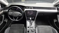 2021 Volkswagen Passat 2.0 TDI Premium, серебристый — фото 7