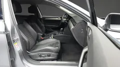 2021 Volkswagen Passat 2.0 TDI Premium, серебристый — фото 11