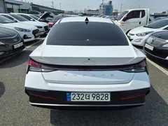 2024 Hyundai AVANTE Inspiration, белый — фото 4
