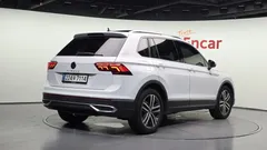 2023 Volkswagen Tiguan 2.0 TDI Prestige — фото 2