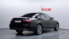 2023 Mercedes-Benz E-Class E350 4MATIC Exclusive — фото 2