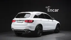 2022 Mercedes-Benz GLC-Class GLC300 4MATIC — фото 2