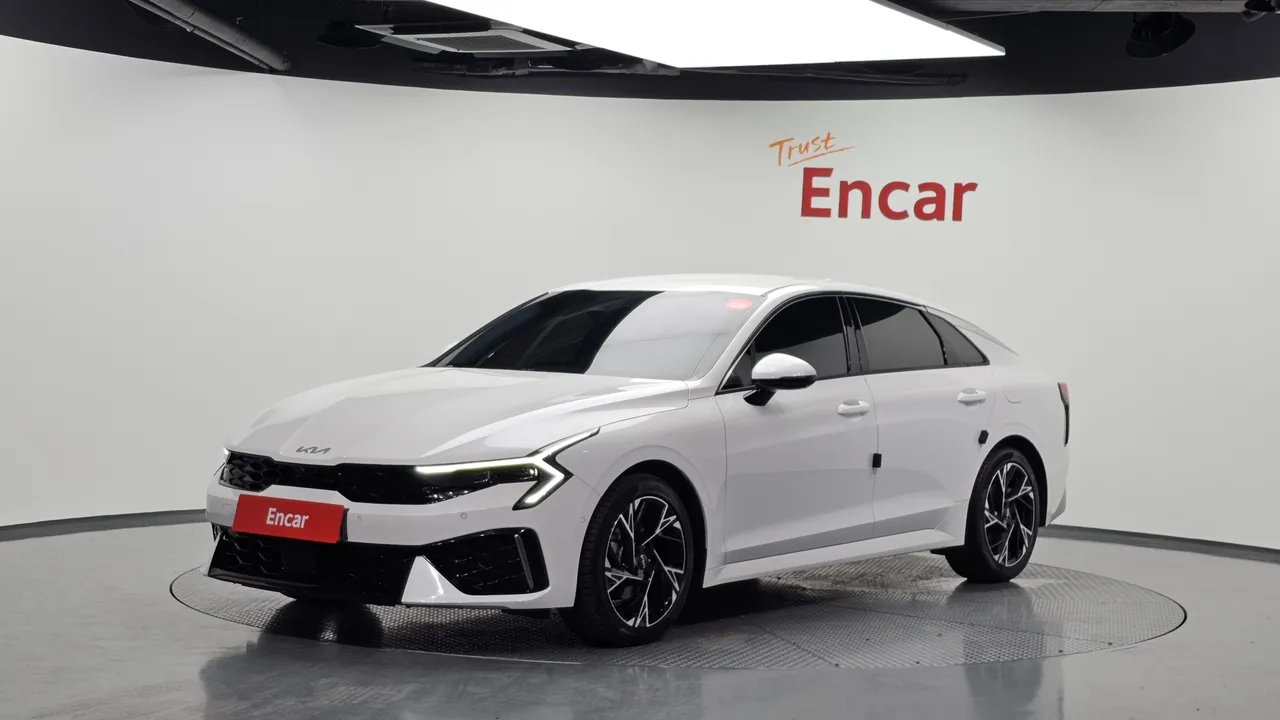 2024 Kia K5 2.0