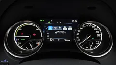 2022 Toyota Camry 2.5 XLE Hybrid, серый — фото 8