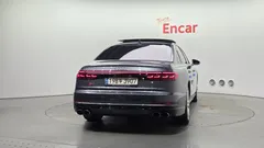 2021 Audi S8 4.0 TFSI Quattro LWB, серый — фото 4