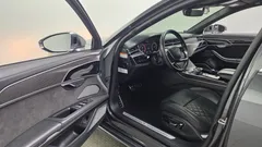 2021 Audi S8 4.0 TFSI Quattro LWB, серый — фото 10