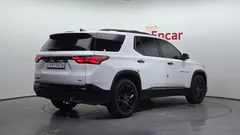 2023 ChevroletGMDaewoo Traverse 3.6 AWD Redline, белый — фото 2