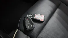 2023 ChevroletGMDaewoo Traverse 3.6 AWD Redline, белый — фото 17