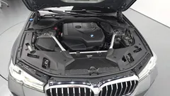 2023 BMW 5-Series 520i M Sport — фото 6
