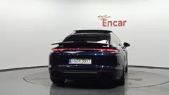 2022 Porsche Panamera 4.0 GTS — фото 4