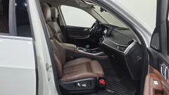 2022 BMW X7 xDrive 40d Design Pure Excellence 7-Seater — фото 11