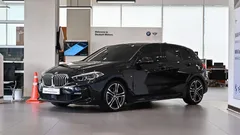2023 BMW 1-Series 120i M Sports — фото 11