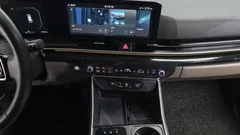 2024 Kia Canival HEV 9seater Signature, белый — фото 15