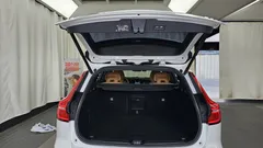 2023 Volvo V60 B5 Ultimate AWD — фото 20
