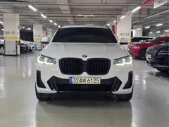 2024 BMW X4 xDrive20i M Sports Pro — фото 2