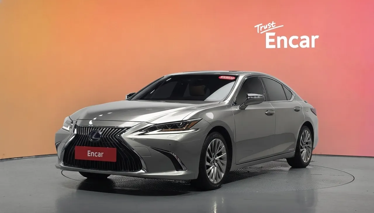 2021 Lexus ES Executive
