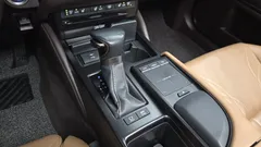 2021 Lexus ES Executive, 연금색 — фото 9