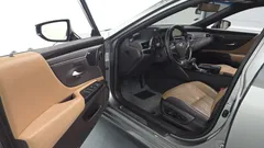 2021 Lexus ES Executive, 연금색 — фото 10