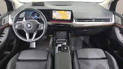 2023 BMW 2-Series 218d Luxury, белый — фото 14
