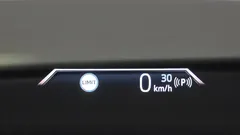 2023 BMW 2-Series 218d Luxury, белый — фото 15