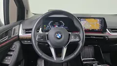 2023 BMW 2-Series 218d Luxury, белый — фото 18