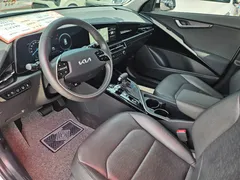 2022 Kia Niro Prestige, белый — фото 8